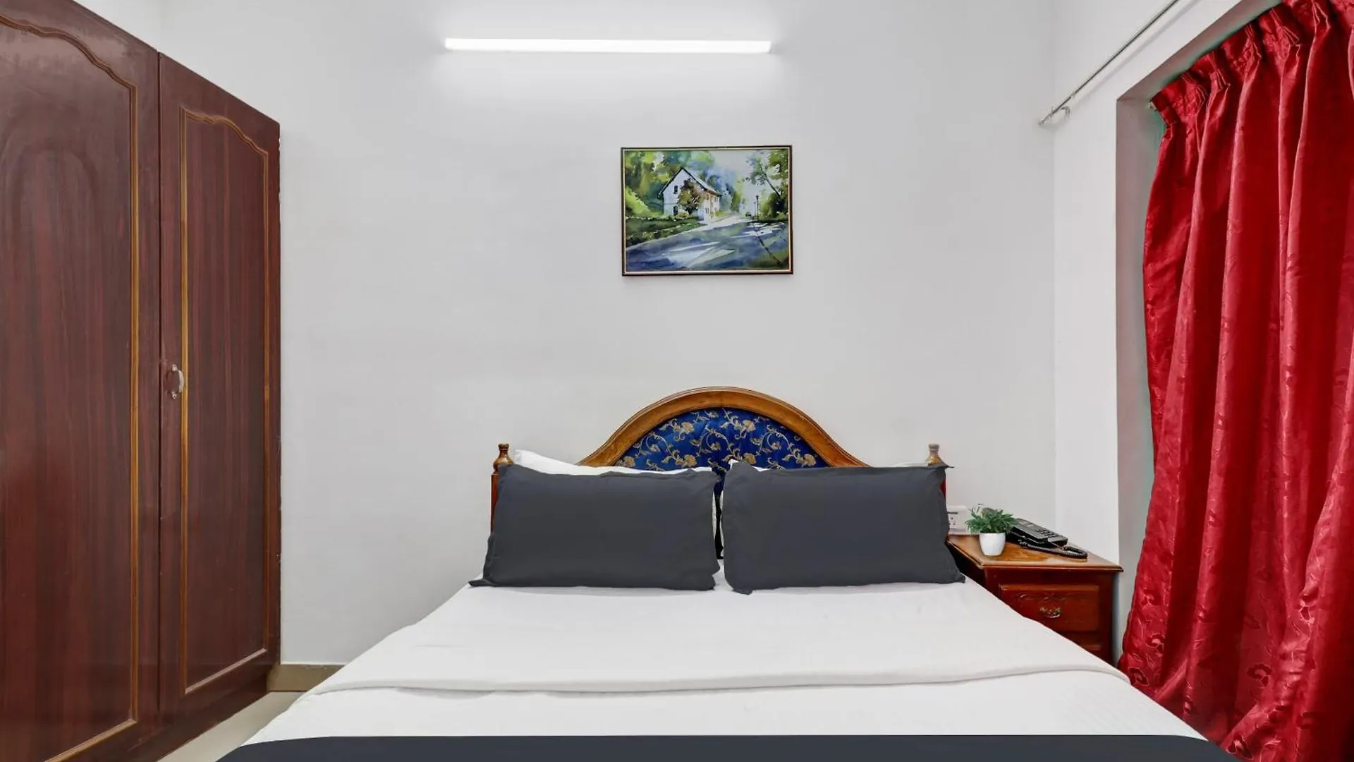 Super Collection O M G Road Ξενοδοχείο Thiruvananthapuram 4*,