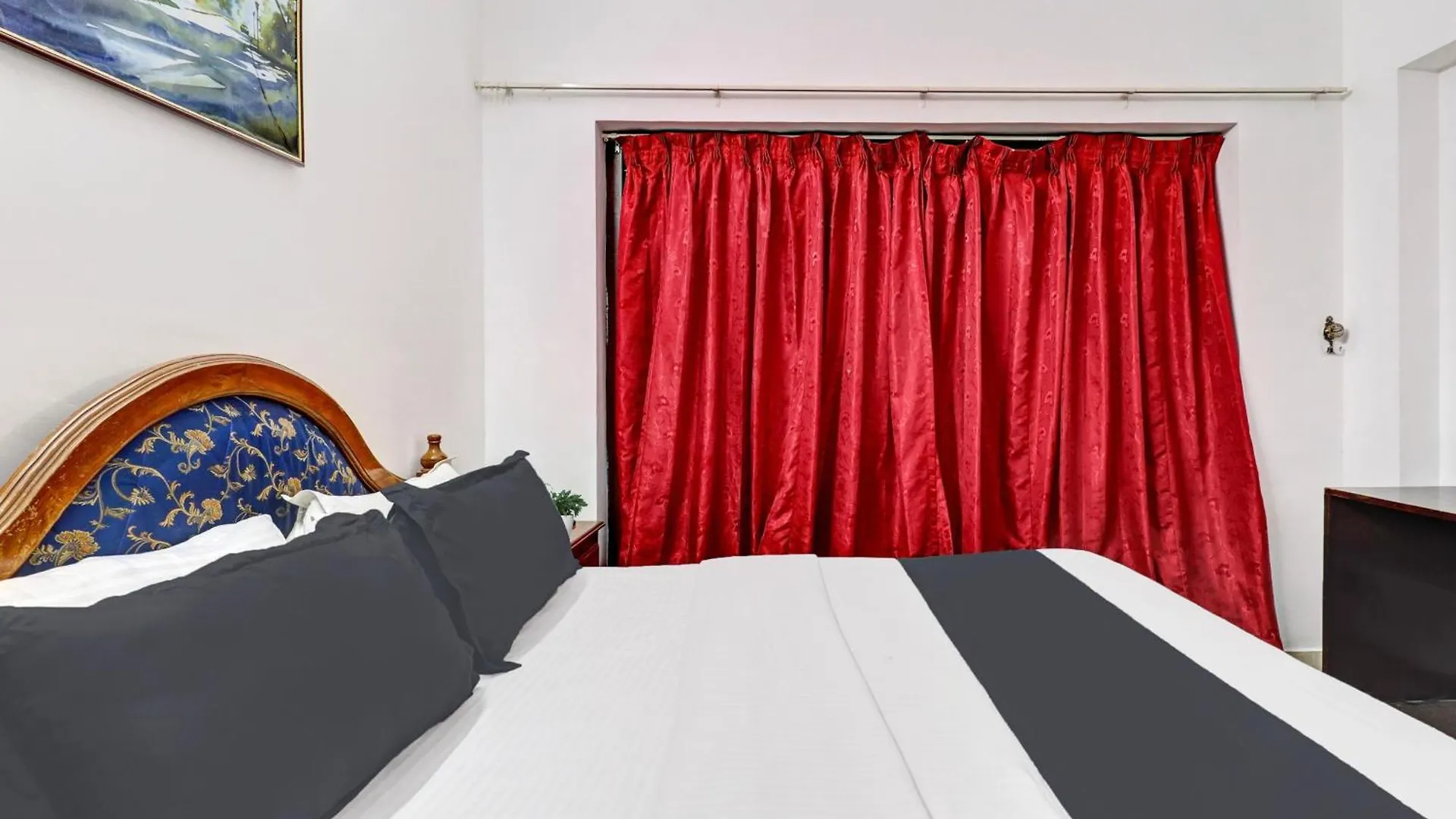 ****  Super Collection O M G Road Hotel Thiruvananthapuram Índia